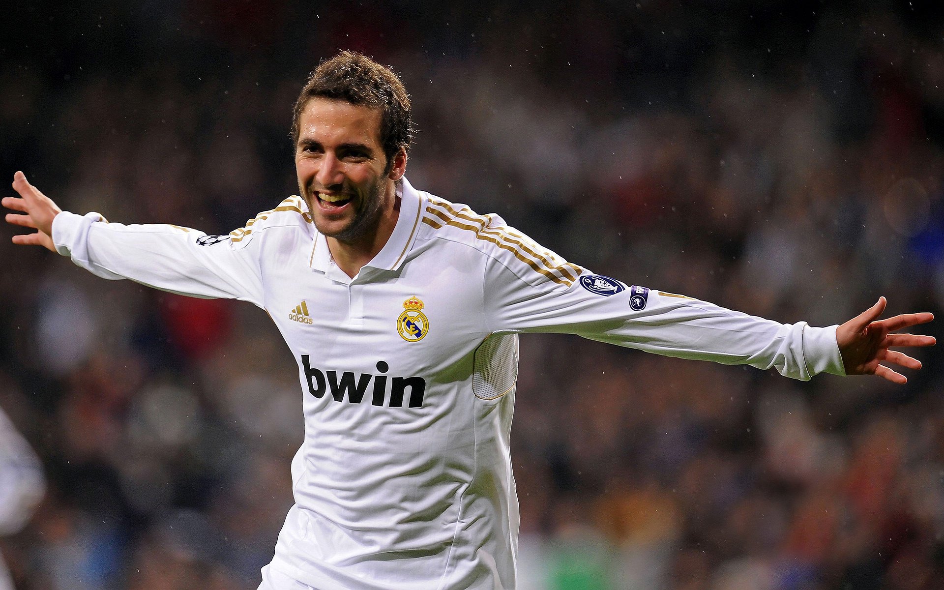 德甲争冠焦点战，当厄瓜多尔淘汰马德里竞技的启示在绿茵场回响