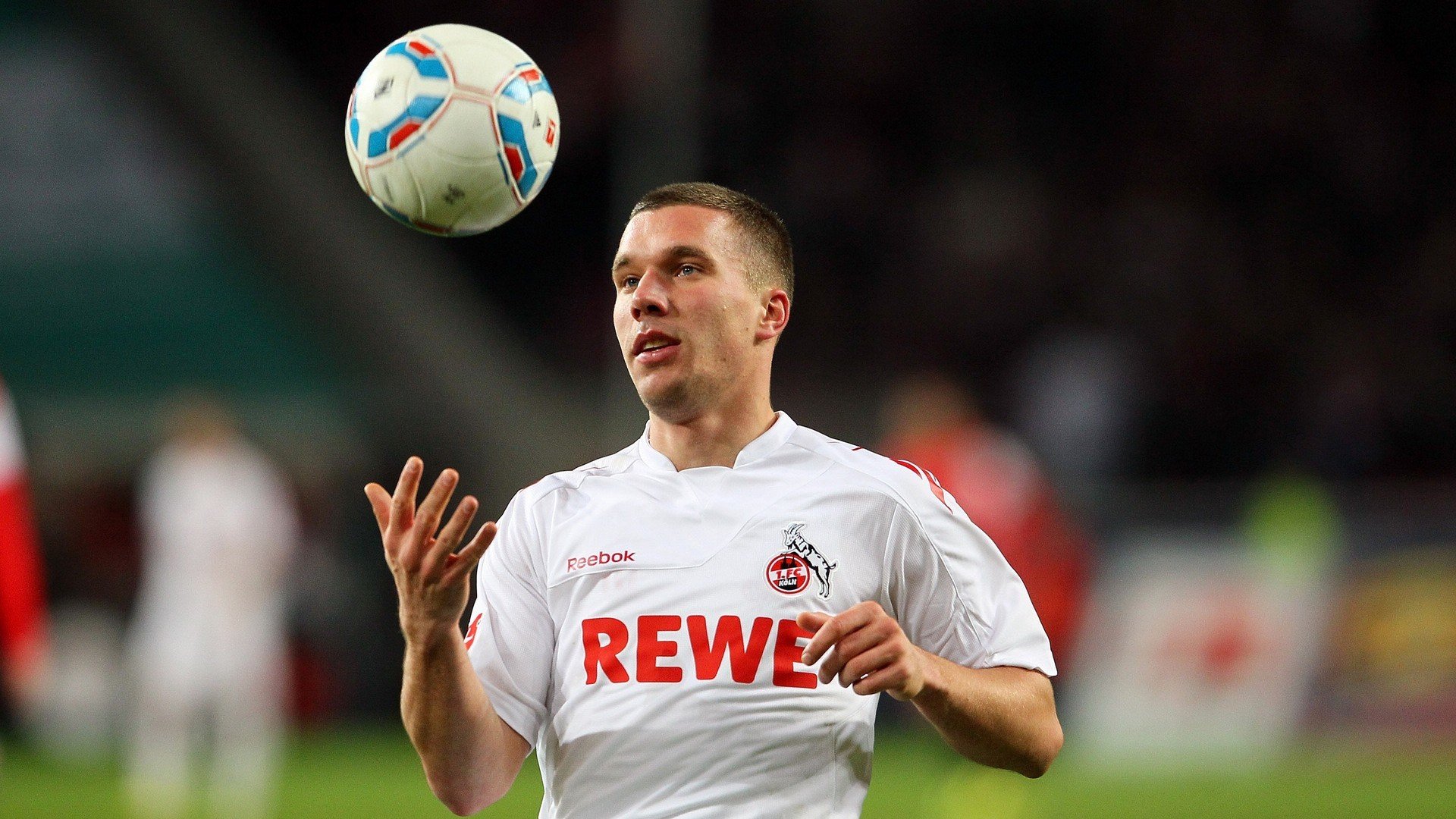 巴黎轻取法国，若日尼奥的统治艺术与一场超越胜负的对话